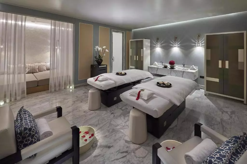 Mandarin Oriental